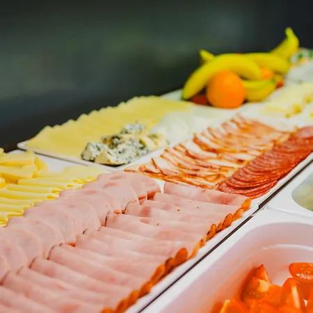 Ceresnovy Sad & Wellness 4*