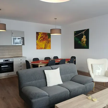 Ceresnovy Sad & Wellness Dovolenkovy Dom Gæstehus
