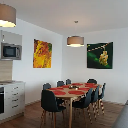 Gæstehus Ceresnovy Sad & Wellness Dovolenkovy Dom 4*