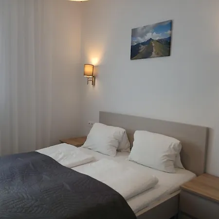 Ceresnovy Sad & Wellness Dovolenkovy Dom 게스트하우스 4*