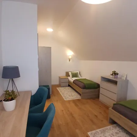 게스트하우스 Ceresnovy Sad & Wellness Dovolenkovy Dom 4*
