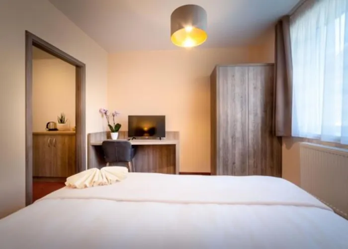 Ceresnovy Sad & Wellness 4*